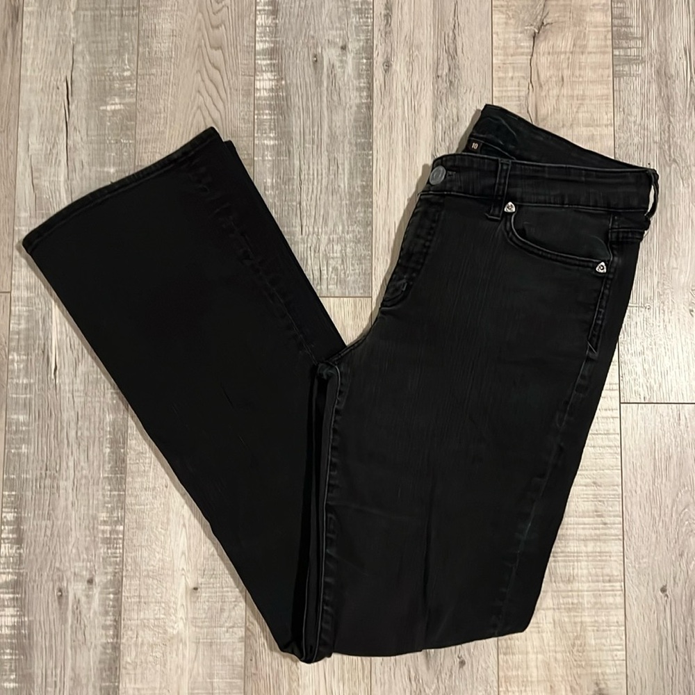 Kut from the Kloth Black Bootcut Jeans - Sleek Everyday Style